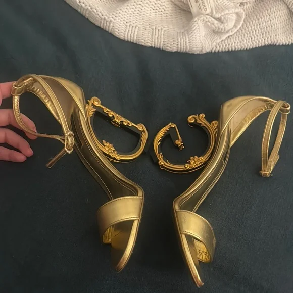 Dolce & Gabbana Gold Women's Heels - Picture 8 of 8